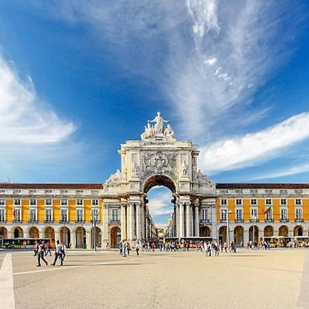 2 Bedroom Apartment For 4 People With Free Public Parking Lisboa Εξωτερικό φωτογραφία
