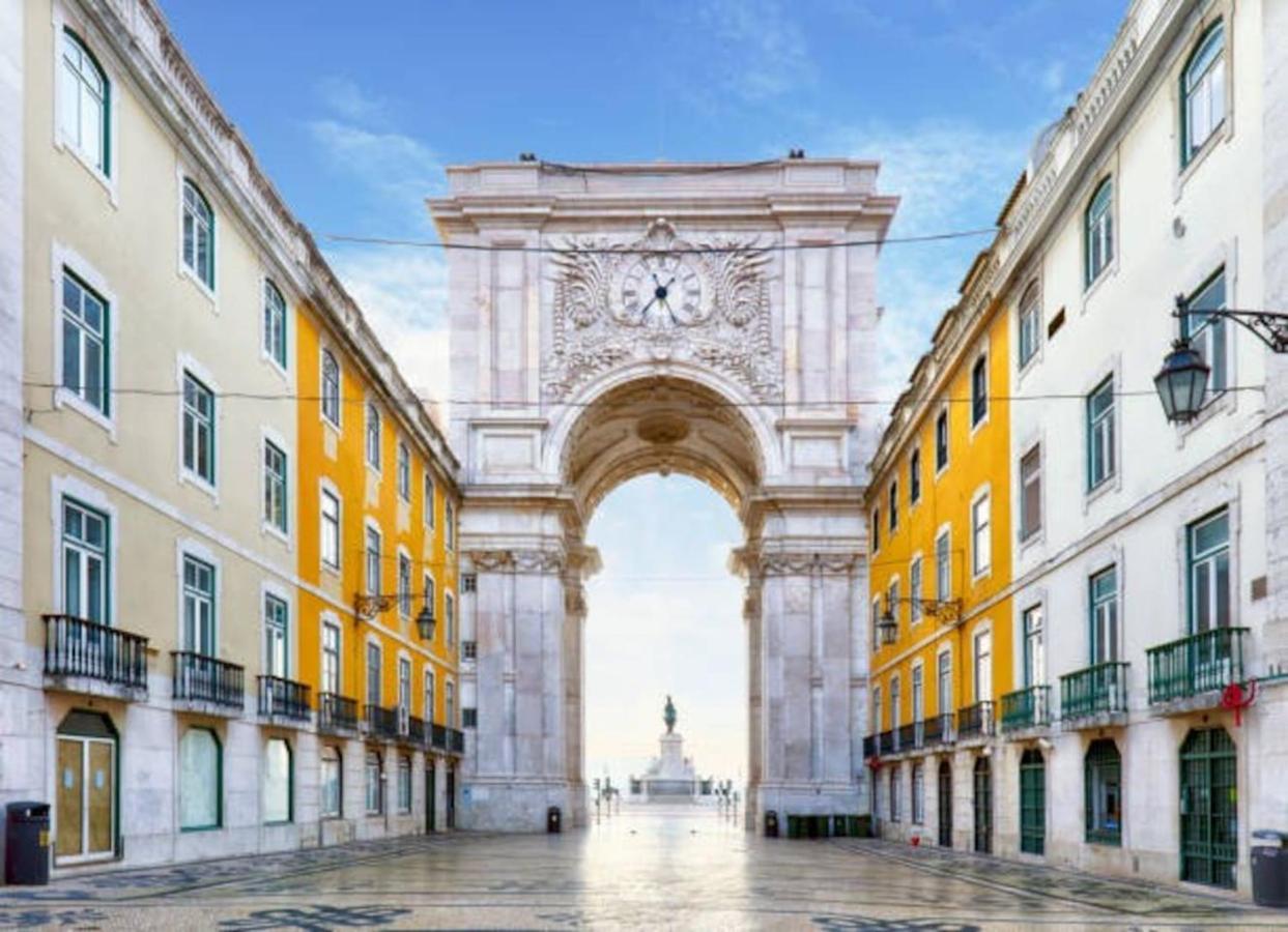 2 Bedroom Apartment For 4 People With Free Public Parking Lisboa Εξωτερικό φωτογραφία