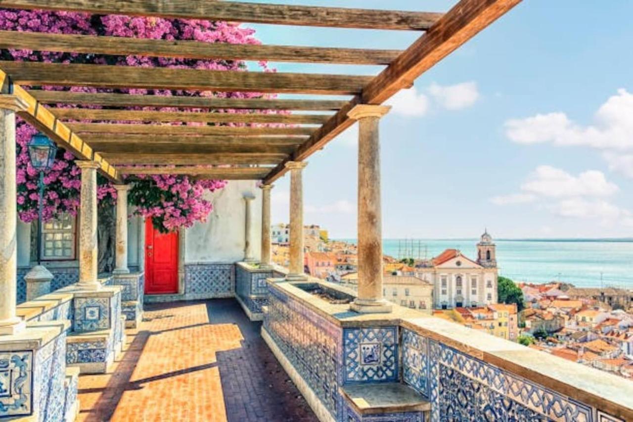 2 Bedroom Apartment For 4 People With Free Public Parking Lisboa Εξωτερικό φωτογραφία