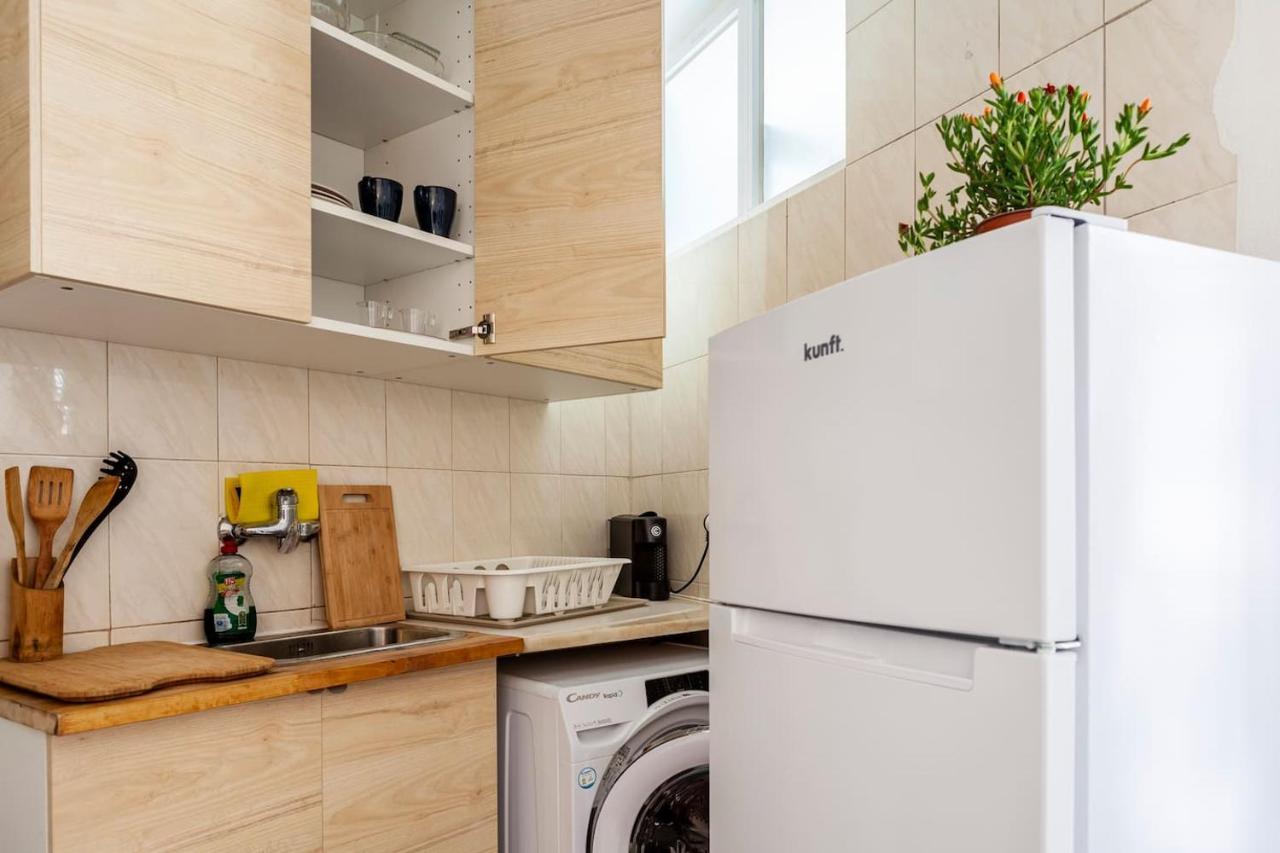 2 Bedroom Apartment For 4 People With Free Public Parking Lisboa Εξωτερικό φωτογραφία